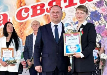 Контролер Ганцевичского РГС Татьяна Телушко занесена на Доску почета Ганцевичского района