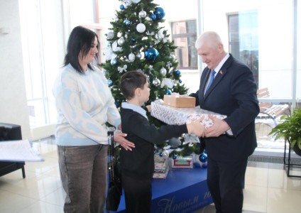 Благотворительная акция «Чудеса на Рождество»