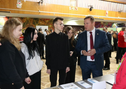 Представители СПУ «Доманово» и ТПУ «Березовское» приняли участие в ярмарке целевой подготовки в Ивацевичском районе