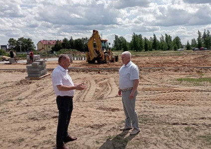 В агрогородке Доманово ведутся работы по обустройству зоны отдыха для местных жителей