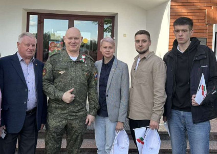 Встреча с участниками международного автопробега «Города-герои - города Героев»